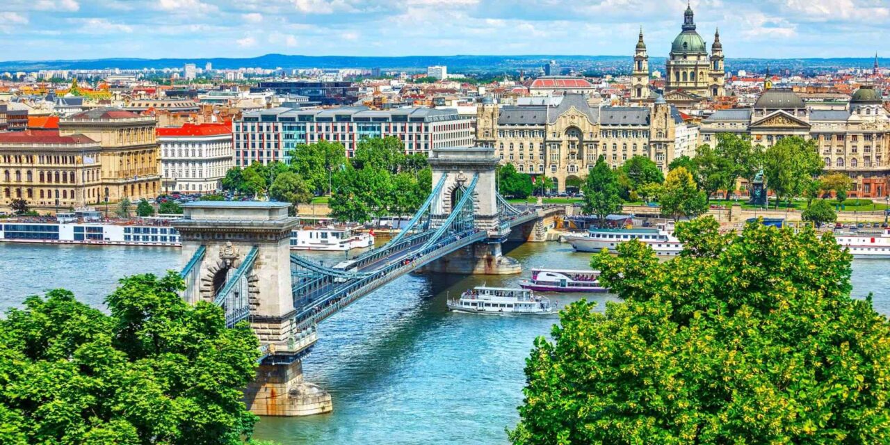 Vizitează Frumoasa Budapesta